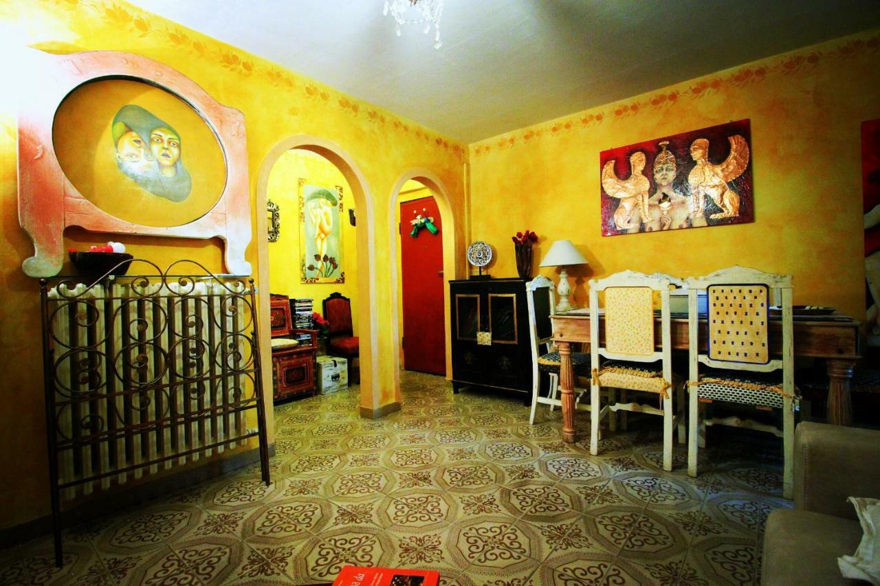 Hand Decorated House With Court Florencja Zewnętrze zdjęcie